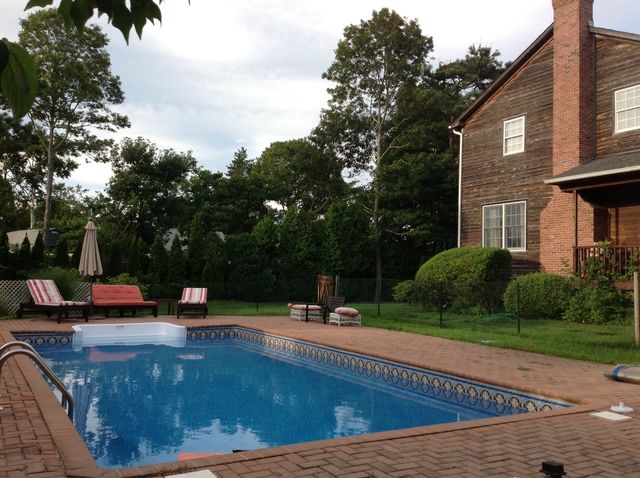 Address Not Disclosed, Southampton, NY 11968