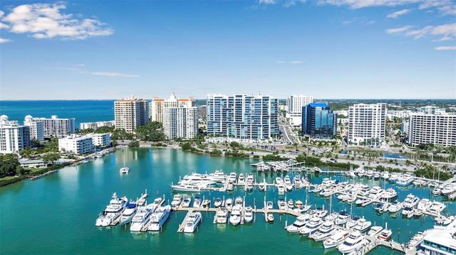 1155 N  Gulfstream Ave #1407, Sarasota, FL 34236