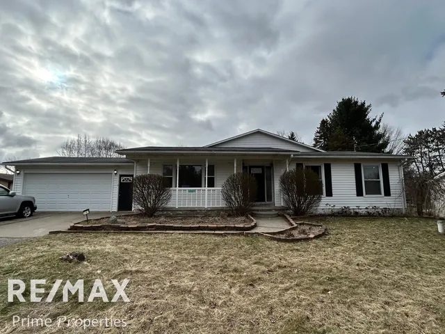 2187 Hayward Dr, Clio, MI 48420