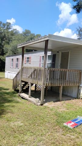 143 SE Laurence Ct, Lake City, FL 32025