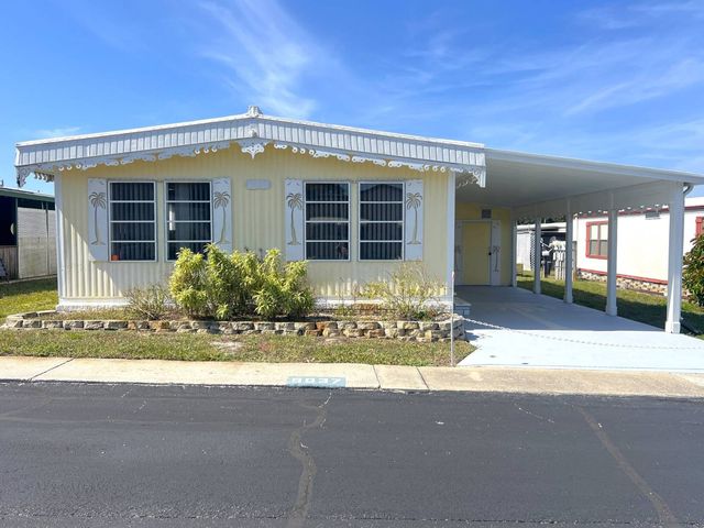 9037 Kileen Ave, Port Richey, FL 34668
