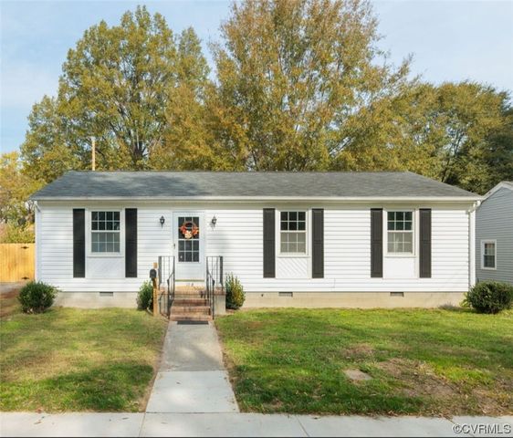 126 Hillcrest Ave, Colonial Heights, VA 23834