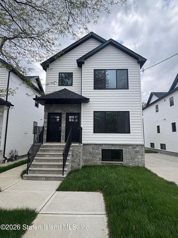 292 Eltingville Blvd #1 & 2, Staten Island, NY 10312