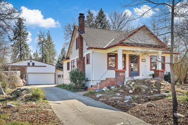 129 W  33rd Ave, Spokane, WA 99203
