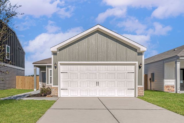 Pecan Plan in Wayside Village, Houston, TX 77016