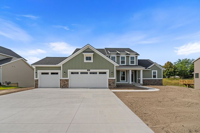 1664 Round Barn Dr, Hudsonville, MI 49426