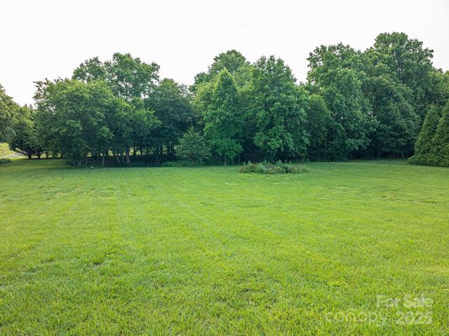 Killian Rd #6, Lincolnton, NC 28092