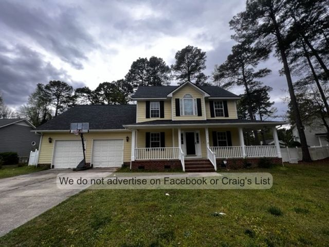 2556 Lull Water Dr, Fayetteville, NC 28306