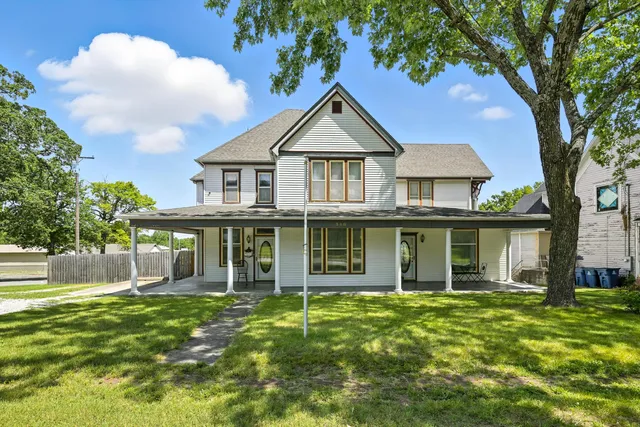 340 W Brook Street, Neosho, MO 64850