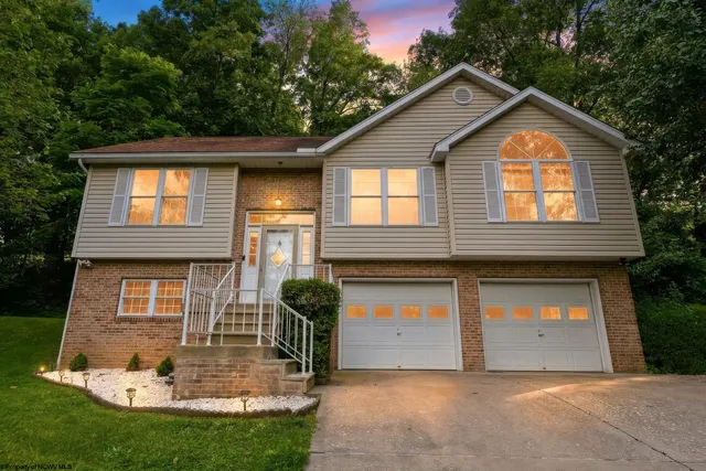201 Jenny Lynn Est, Morgantown, WV 26508