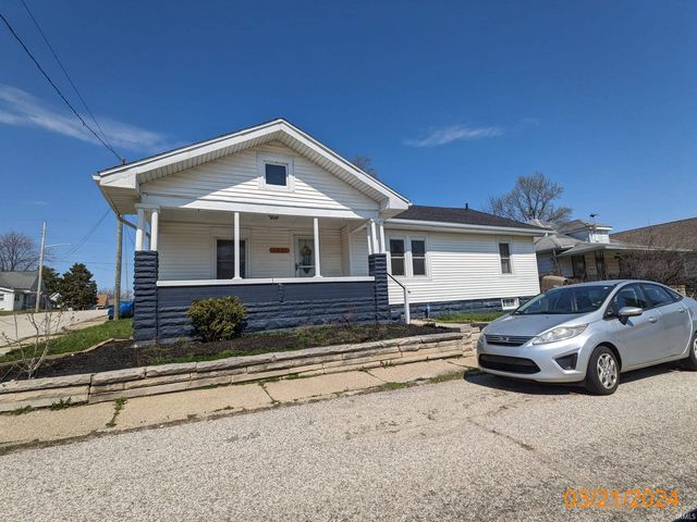 1521 8th St, Bedford, IN 47421