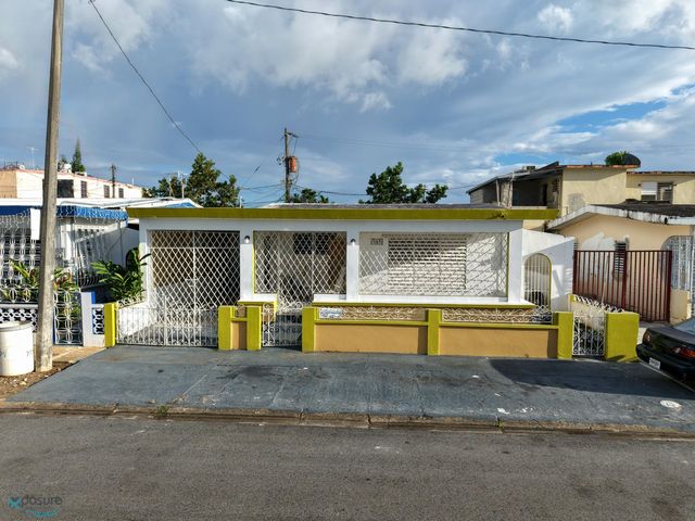 702 Calle Francisco Cors, San Juan, PR 00924