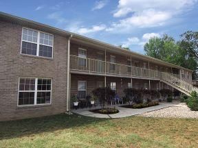 1902 Safe Harbor Cir #3, Louisville, KY 40216