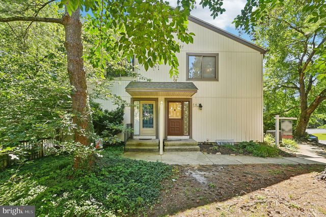 5 Dendron Ct #36, Parkville, MD 21234