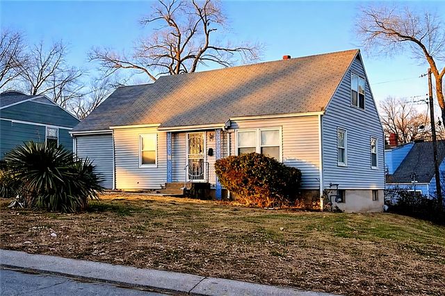 4736 E  44th Ter, Kansas City, MO 64130