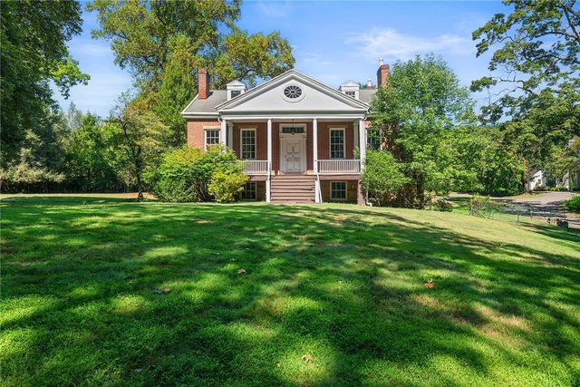 108 Beaver Rd, Sewickley, PA 15143