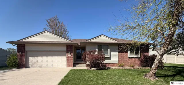 2424 E  Military Ave, Fremont, NE 68025