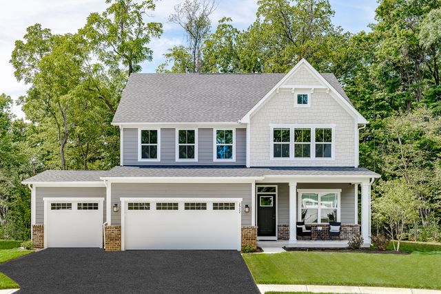 1106 Oak Bend Rd, Sandwich, IL 60548