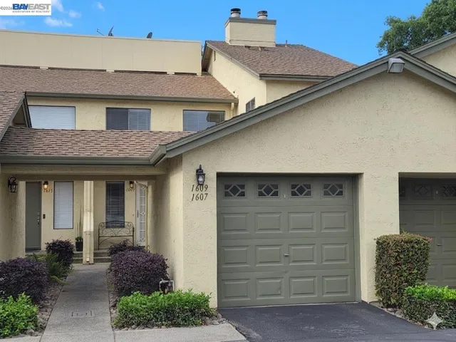 1609 W  Swain Rd, Stockton, CA 95207