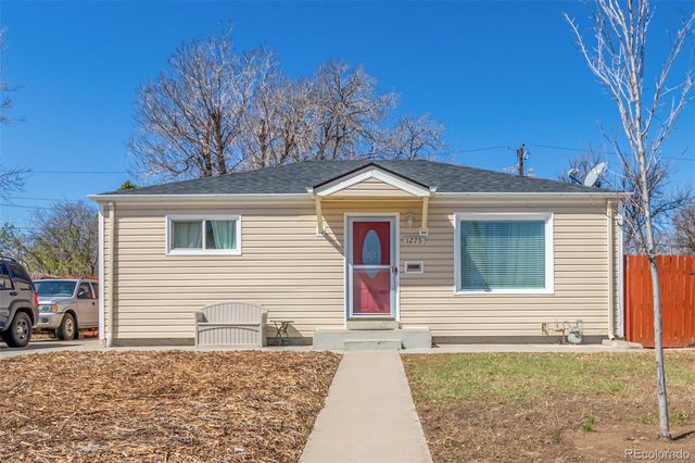 1275 S Beach Court, Denver, CO 80219