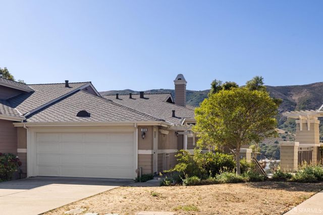 123 Kestrel Ct, Brisbane, CA 94005
