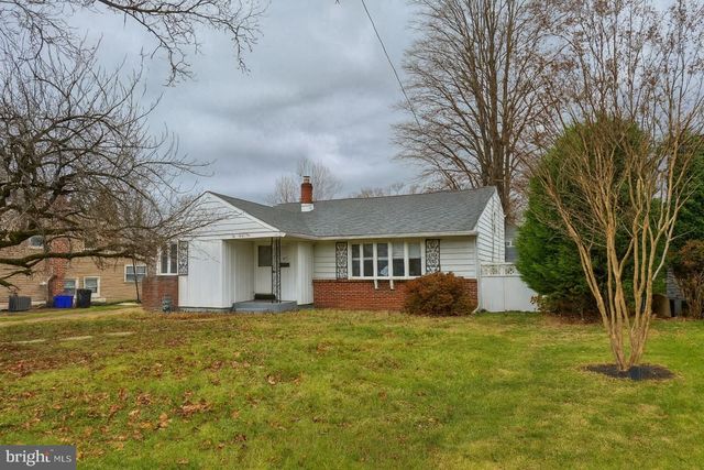 124 Ivins Ave, Merchantville, NJ 08109