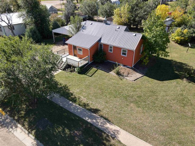 613 Dartmouth Ave, Newell, SD 57760