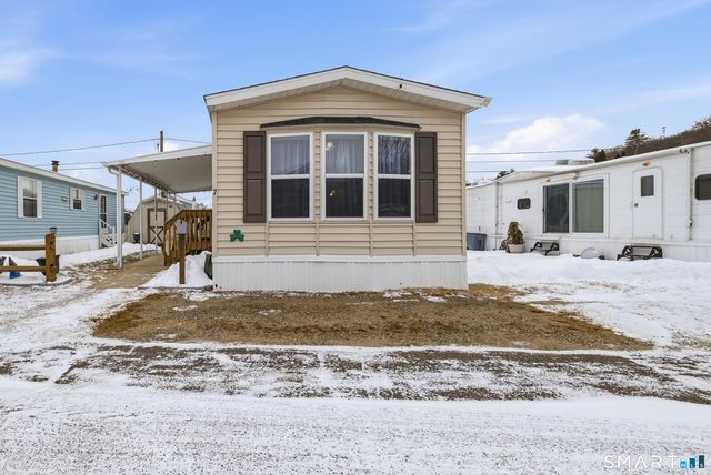 7 1st Street, Beacon Falls, CT 06403