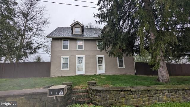 636 Blooming Glen Rd, Perkasie, PA 18944