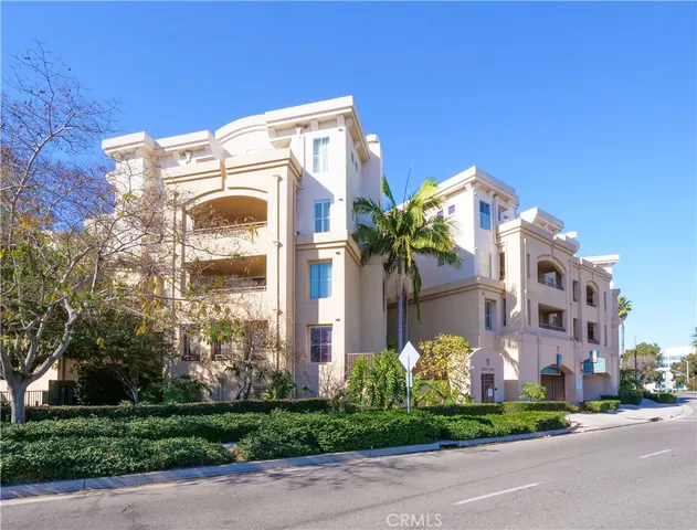 1281 Cabrillo Ave #303, Torrance, CA 90501