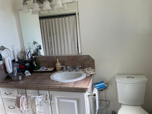 985 E  Gobbi St, Ukiah, CA 95482
