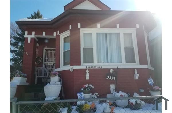 7341 S  Carpenter St, Chicago, IL 60621