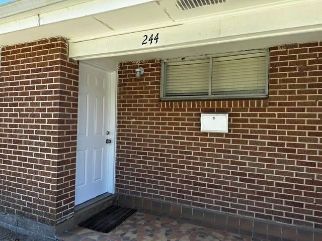 244 W  Robert E Lee Blvd, New Orleans, LA 70124