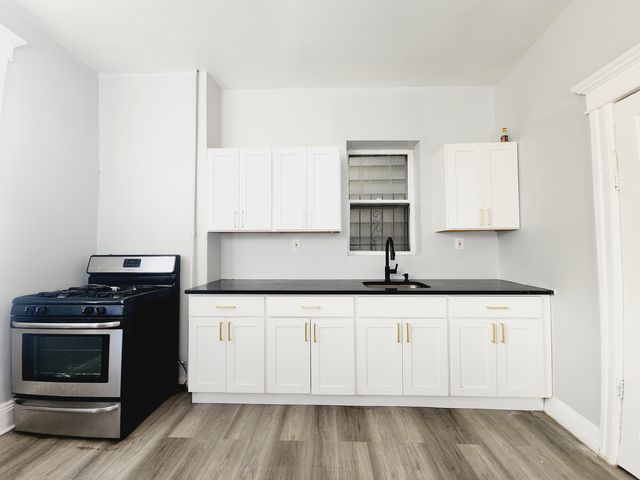 267 Fulton Ave #2, Jersey City, NJ 07305