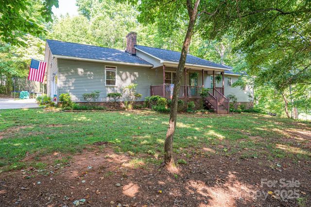236 Howards Creek School Rd, Lincolnton, NC 28092