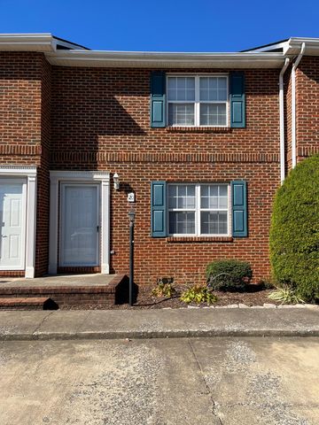 20 Lexington Ct #20, Johnson City, TN 37615