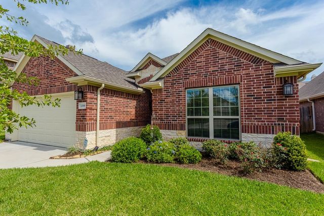 13509 Mooring Pointe Dr, Pearland, TX 77584