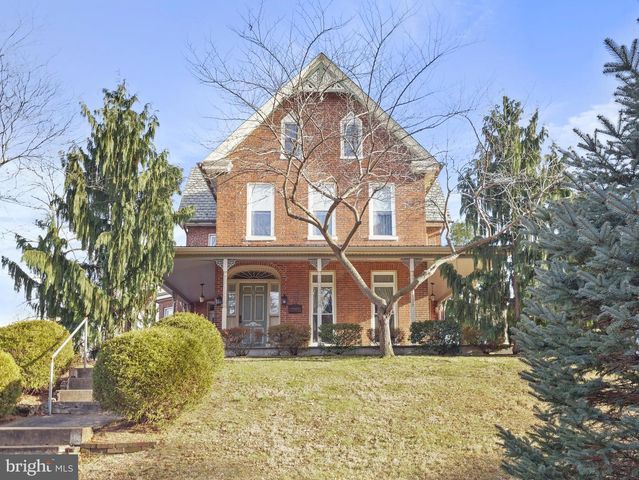 503 S  Potomac St, Waynesboro, PA 17268