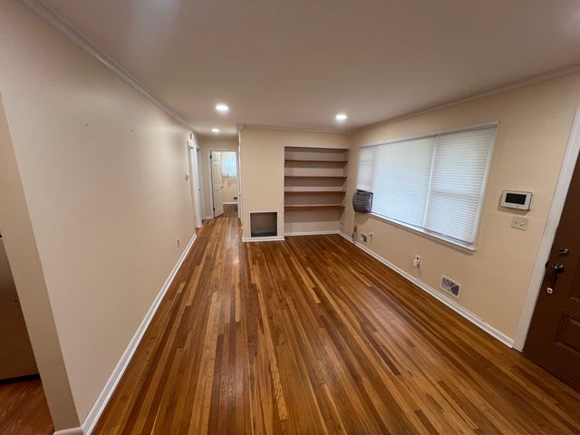 57 E  Tappen St, Port Reading, NJ 07064
