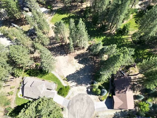 33 Poplar Ct, Blairsden Graeagle, CA 96103