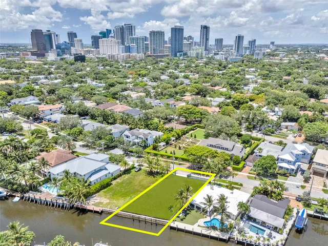1104 S Rio Vista Boulevard, Fort Lauderdale, FL 33316