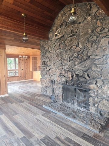 17011 Cheyne Rd, Klamath Falls, OR 97603