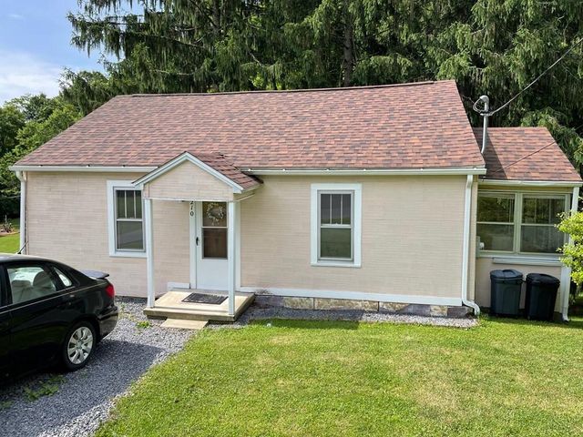 210 Wyoming Ave, Beckley, WV 25801