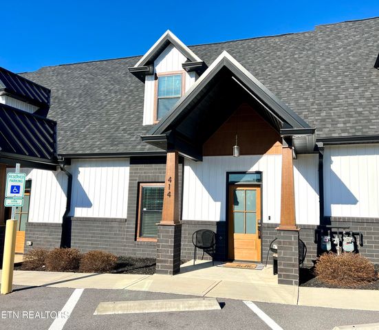 414 Fleeta Williams Way, Sevierville, TN 37862