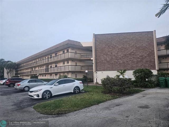 1751 NW 75th Ave #305, Fort Lauderdale, FL 33313