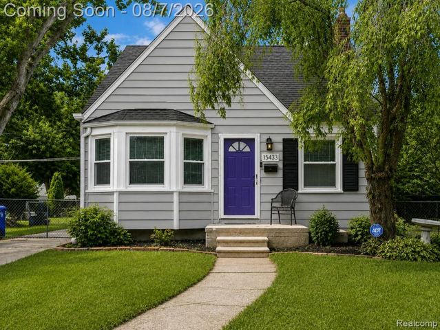 15433 Kinloch, Redford, MI 48239
