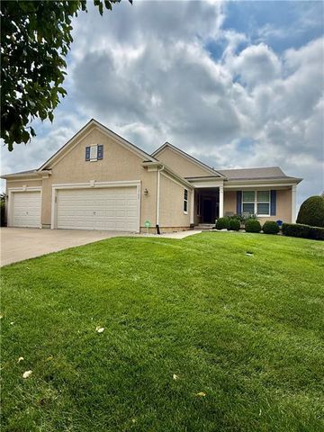 23721 W  88th St, Lenexa, KS 66227