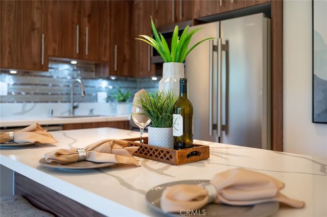 100 Scholz Plz #205, Newport Beach, CA 92663