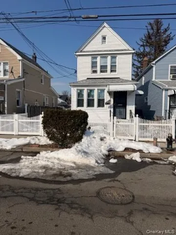 Address Not Disclosed, Jamaica, NY 11434