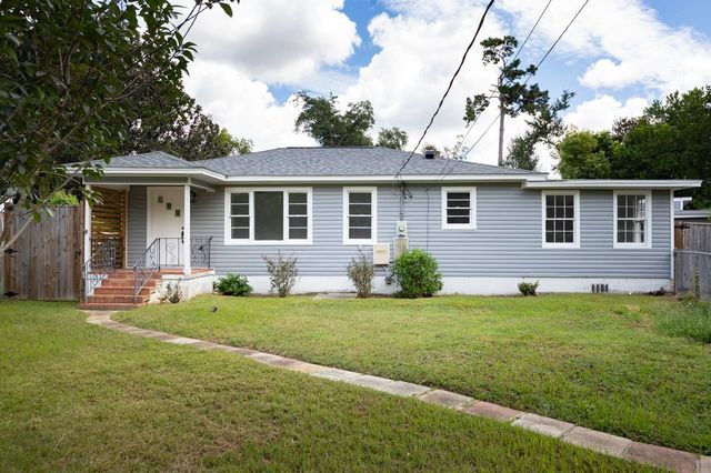 2026 Desiree Ct, Tallahassee, FL 32304
